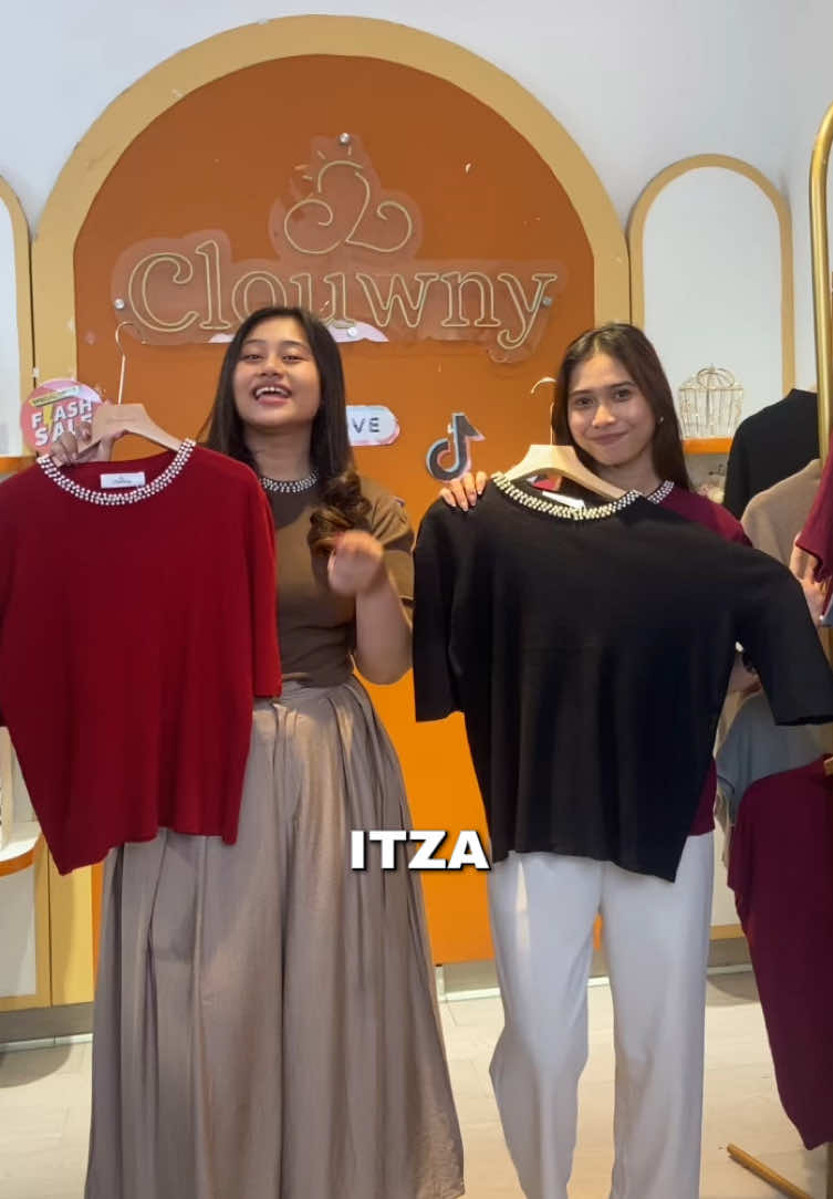 Atasan terbaru Clouwny! Itza Pearl✨ Yuk langsung di check out! 😍🥰 #clouwnyofficial #ootdsimple #wearclouwny #WIBGAJIAN #atasanwanita 