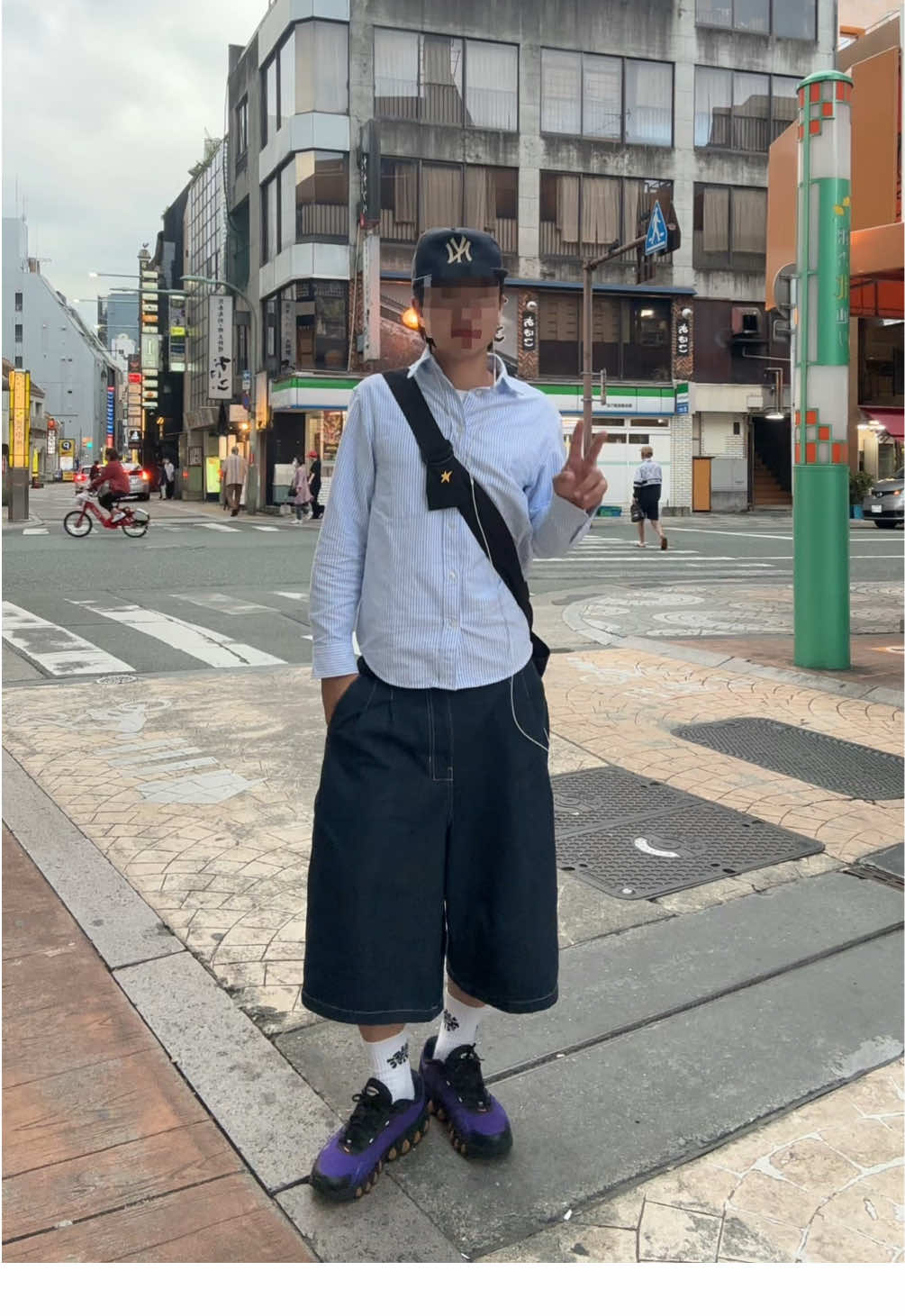 ☁️🌀                                                   #fitcheck #OOTD #outfitideas #outfitinspo #StreetStyle 