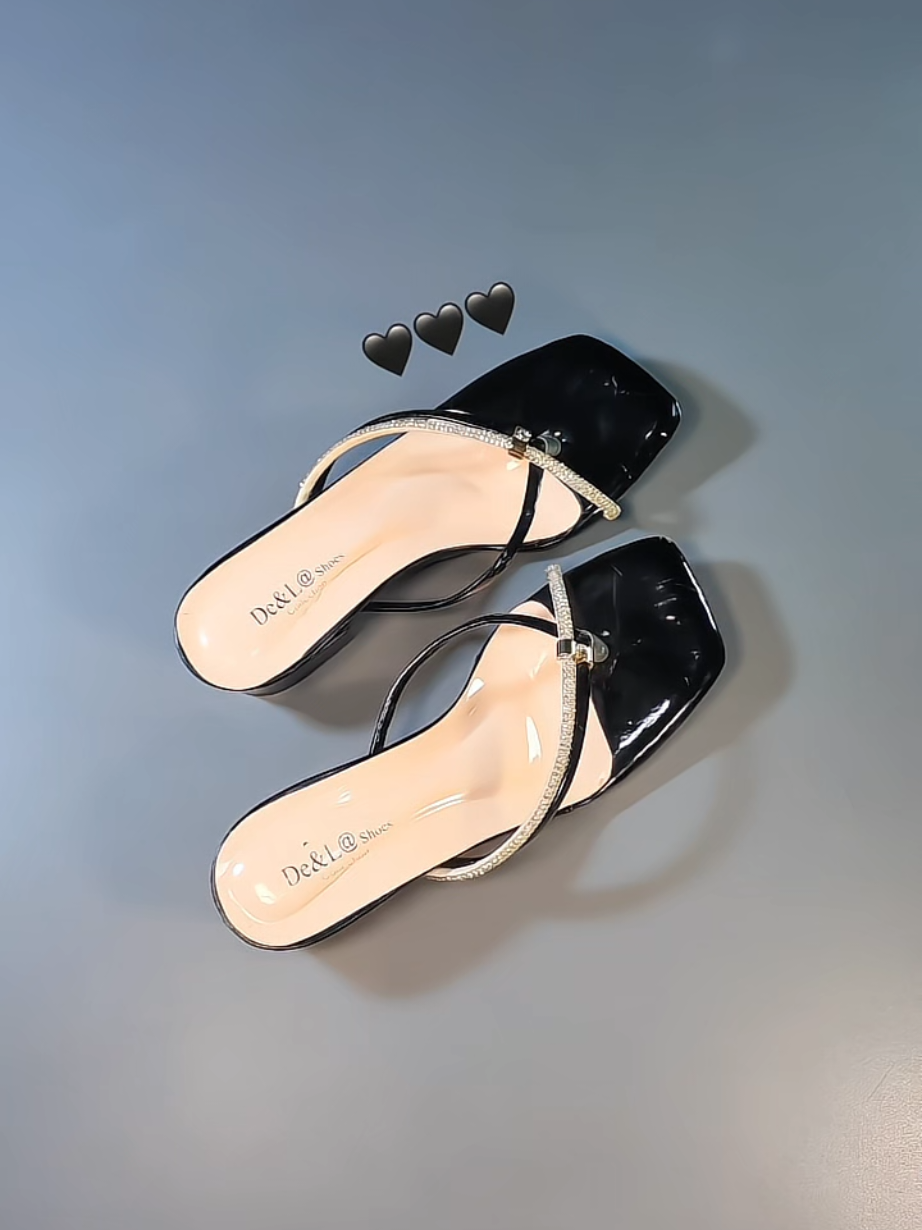 cantikk bangett cocok buat kondangan jugaa😍🫶🏻 #heelswanita #heels3cm #sandalheels #heelskondangan #heelstali 