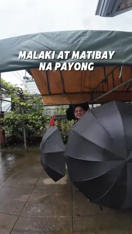 Malaki at matibay na payong! Nalaka solid nito #umbrella #payong #bigumbrella #tagulan #umbrellaskullgirls 