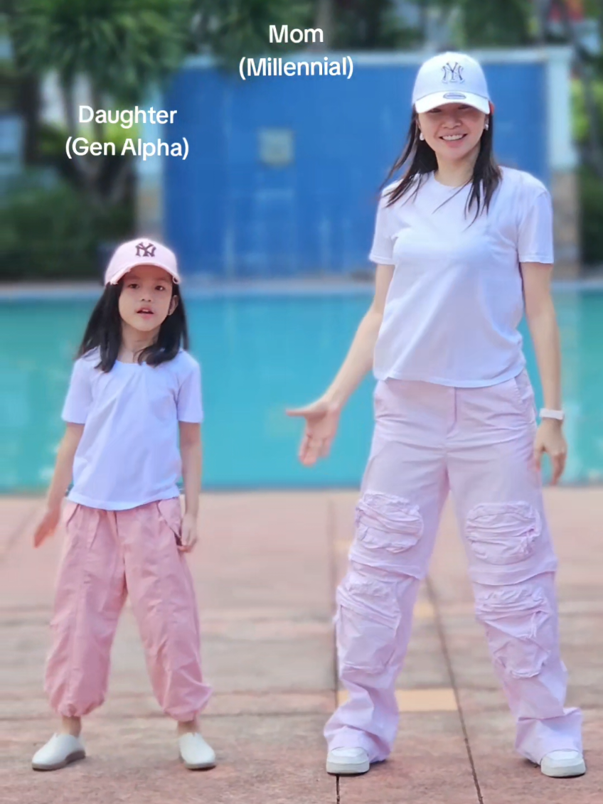 She's singing it too! 😍Teaching my daughter the 90s way! 😁 Thanks to my husband for the video 😘 #dance #motherdaughter #tearinupmyheart #millennialmom #fyp 