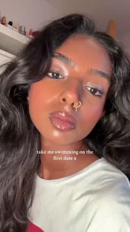 Me and my @milkmakeup hydro grip setting spray 🤞🏾❤️‍🔥 #settingspray #milkmakeup #janan1p 