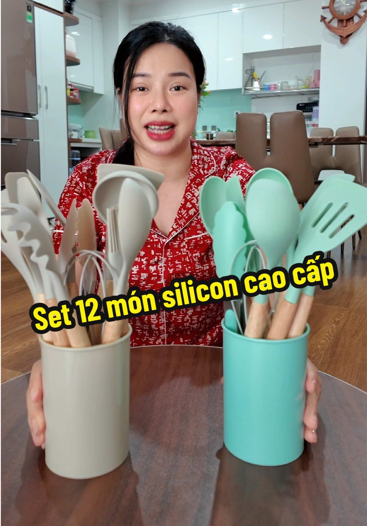 Dụng cụ nhà bếp 12 món silicon chịu nhiệt tốt #thaothontha #dodungnhabep #thiasilicon #dungcunauan 