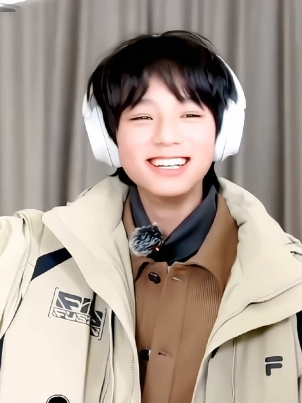 so cute🤏🏻😭 I love his smile💞#wanglujie #vuonglokiet_wanglujie_王橹杰 #wanglujie_王橹杰 #tffamily #tffamily_4th_generation 