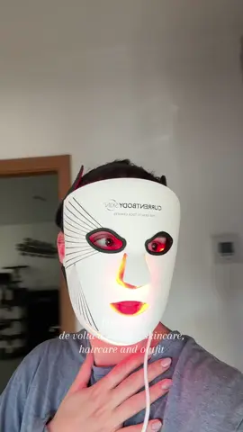 Depois das férias sabe bem voltar 🥰 #skinroutine #haircareroutine #rotinadamanhã #peleoleosa #pelesensível 