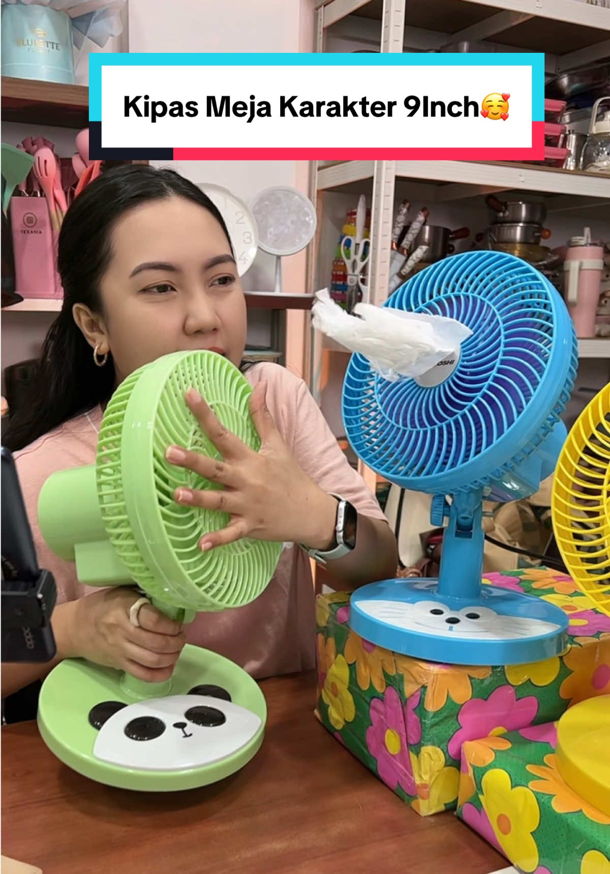 Kipas meja 25watt super ambyarr di @Ischa&Indy 😱anginnya kencang🔥‼️buruan co sekaranggg😍🔥#ischaindyofc #ischasargita #kipas #fypシ #kipasmeja 