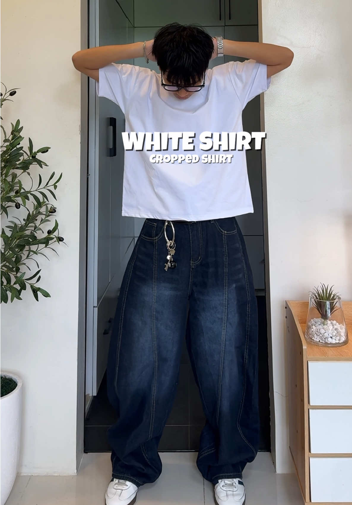 White shirt fit  #menfashion #croppedshirt #shirtformen #outfitideas #4u 