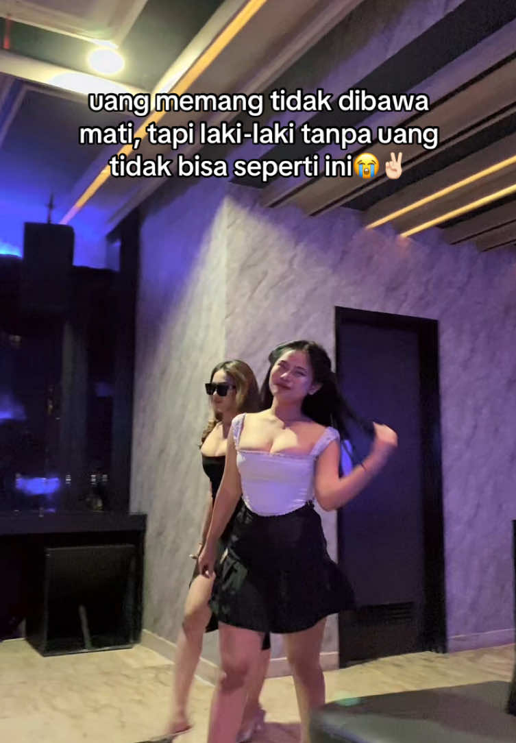 tag aja orangnya gapapa🤪 #ktvdragonphoenix #karaokejakartautara #karaokejakartabarat #karaoke #grandasiahoteljakarta 