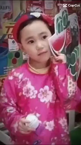 [ Nối tiếp chuỗi giới thiệu thành viên cho lớp 8C - Trường THCS Hùng Tiến ] Đinh Hà Nhi ~  là một trong những người vui tính hài hước của lớp. Với vẻ bề ngoài khá ưa nhìn gu ăn mặc phong cách cùng nụ cười tươi tắn và 1 tâm hồn lạc quan, là tâm điểm trong đám đông. Bên cạnh đó Hnhi còn là một người bạn tâm lí luôn lắng nghe tâm sự với bạn bè biết quan tâm đến mọi người xung quanh luôn bảo vệ lẽ phải và đứng lên vì bạn bè. Tuy không hoàn hảo nhưng Hnhi luôn là phiên bản chất nhất của chính mình #thcshungtien #8c #xh #lopbomaychat 