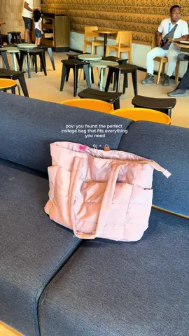 Student bag na sure kasya lahat ng gamit mo 🎀💗 #bagsmart #unibag #tote #totebag #whatsinmybag