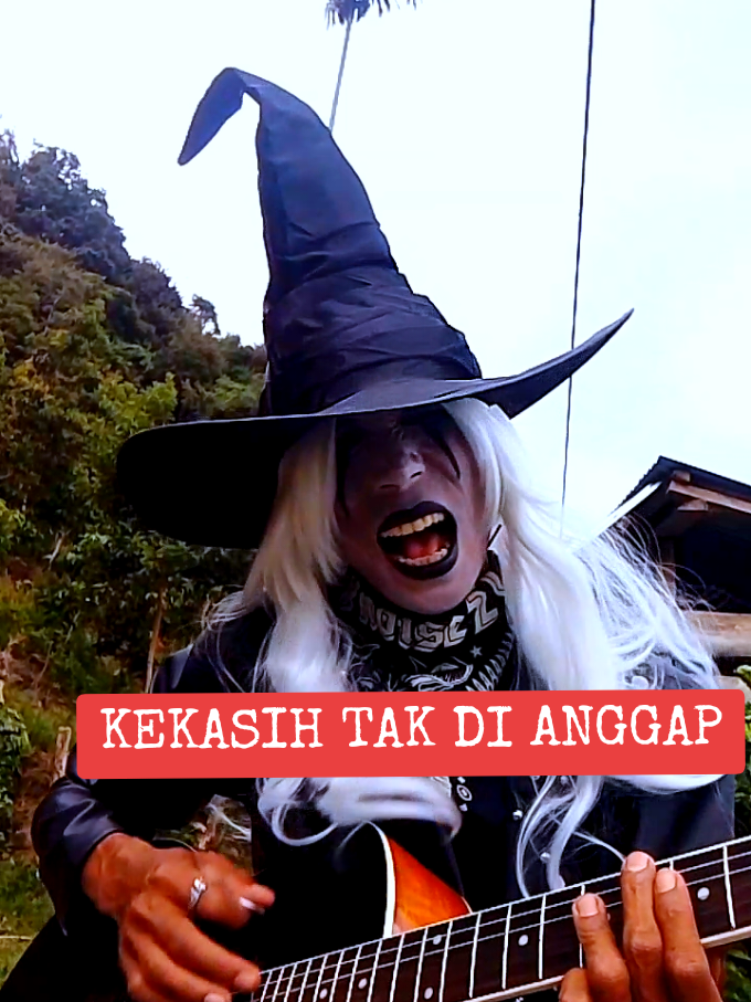 kasih tak di anggap #liriklagu #fyp #viraltiktok #cosplay #foryoupage❤️❤️ 