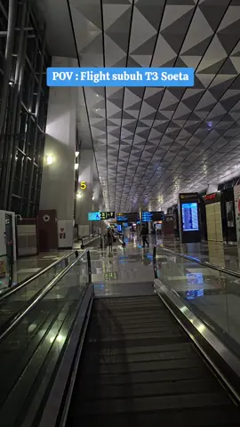 Flight SQ jam 5 subuh #fyp #trevel #terminal3 