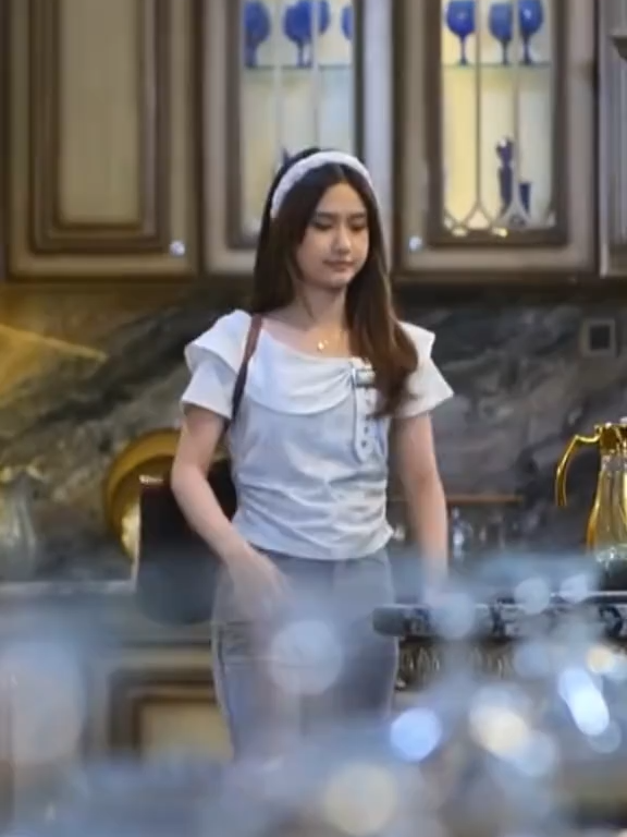 Siapa ya kira-kira ART yang akan dipecat Rianty😰  Saksikan #MerangkaiKisahIndah setiap hari pukul 17.30 hanya di Indosiar.   #mkfpunyatiktok