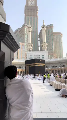 bersandar yang di maksudkan🕋🤍#makkah#umrah#fyp#fyppppppppppppppppppppppp 