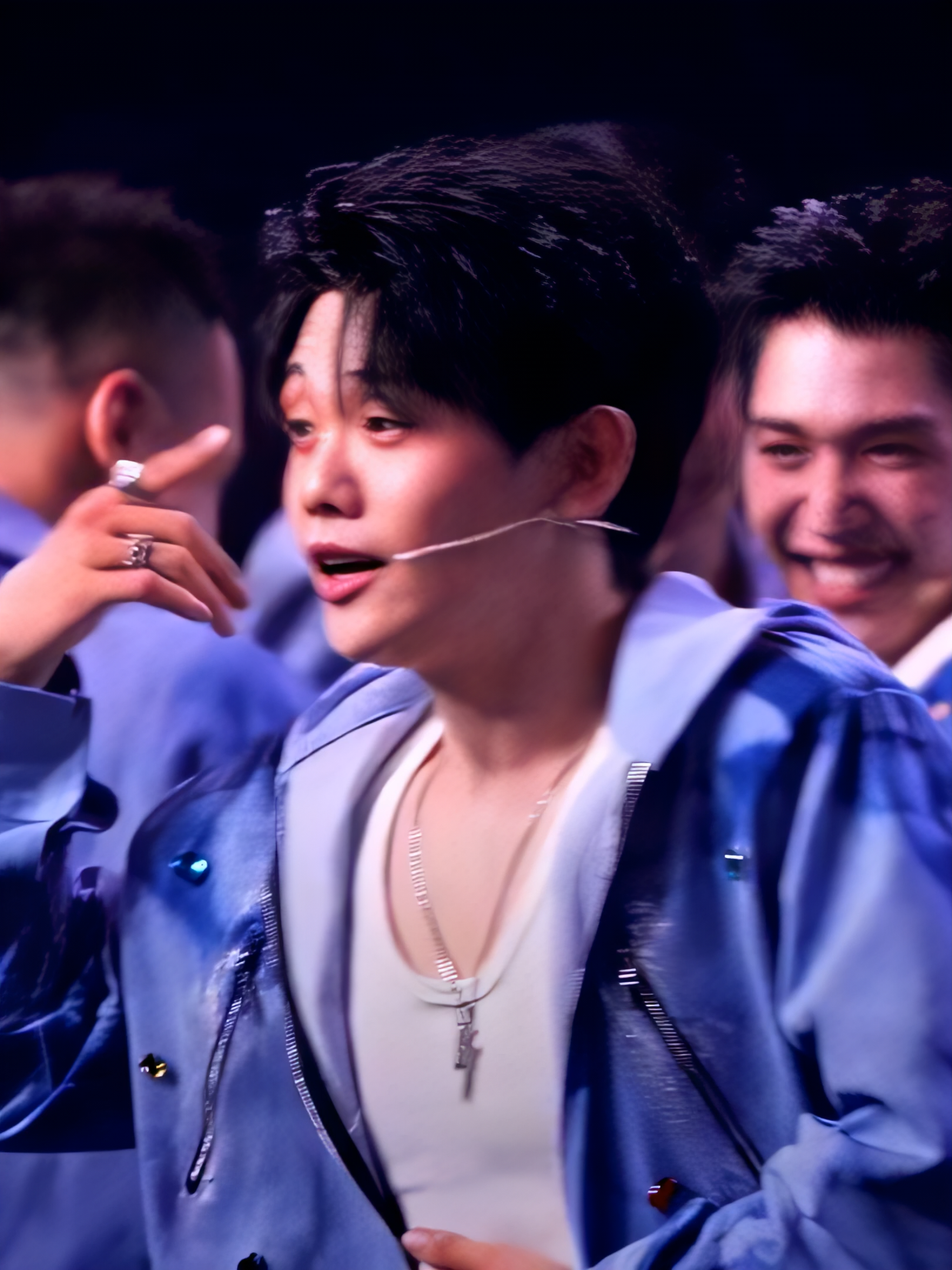 Jayson Lei và màn chào sân của ẻm. #jaysonlei #anhtraisayhi #minttoo #xyzbca