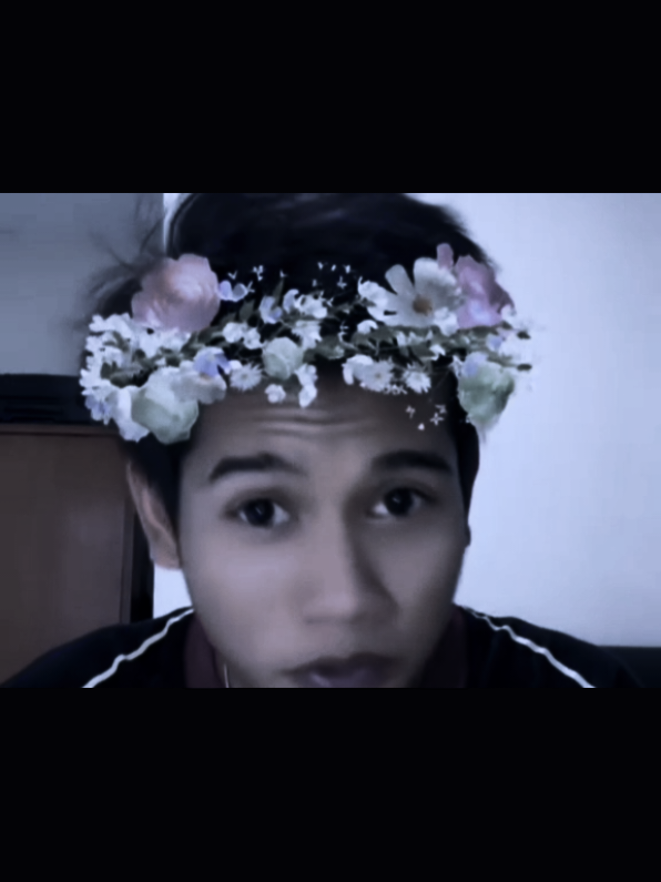 Ahmad Valen Akbar Lagu berbahasa Jawa . . #dangdutacademy7indosiar #lewatberanda #valenda7 #fypage #foryou 