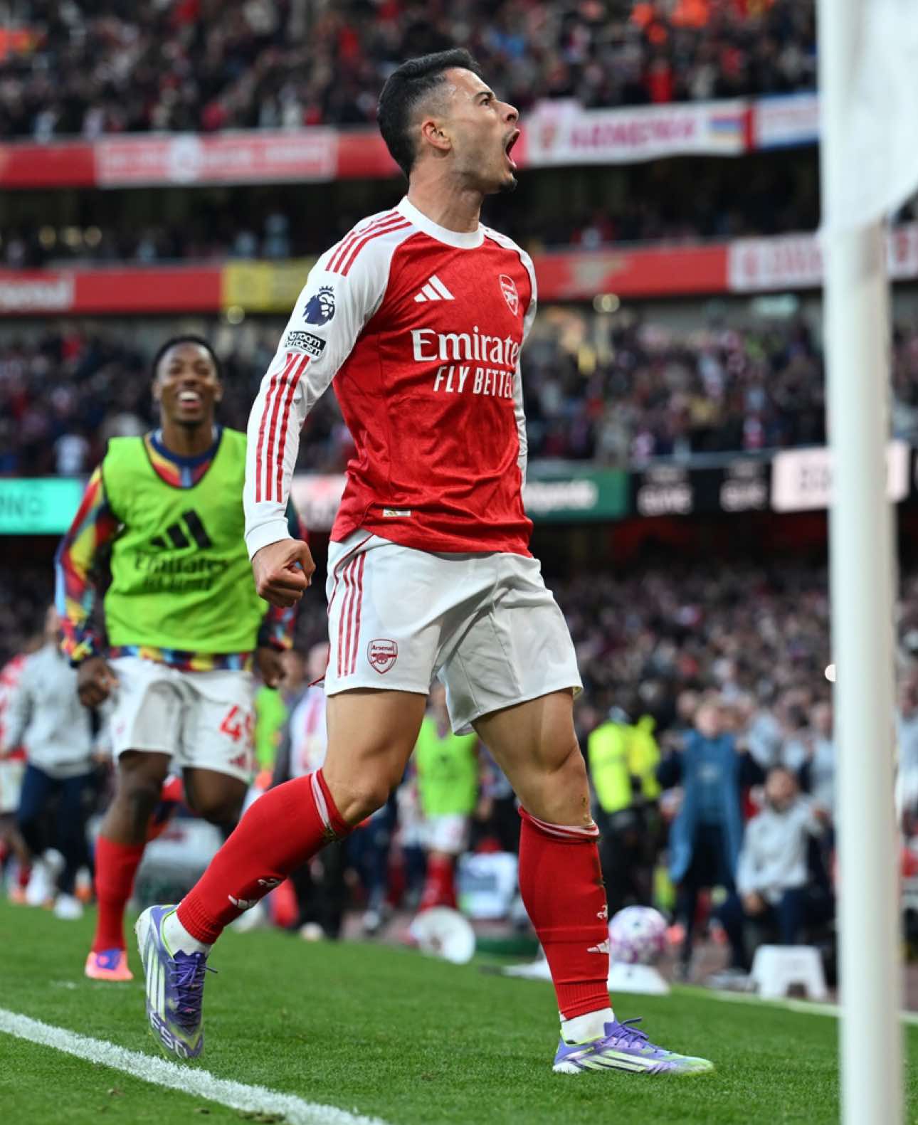 Martinelli’s magic touch 🪄 #afc #arsenal #PremierLeague