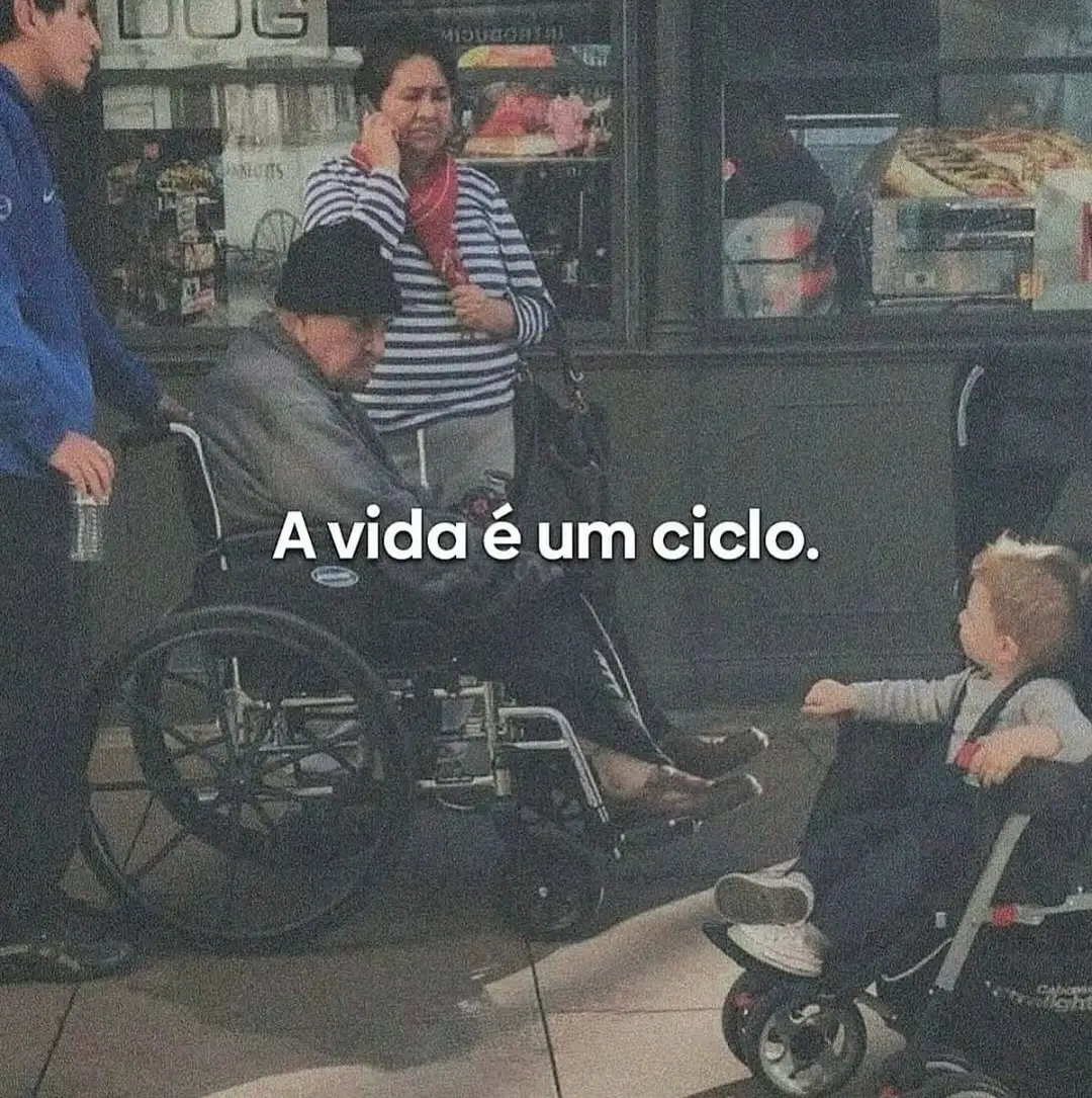 ✨ Passando para te lembrar que a vida é um ciclo. Um dia, somos o começo, cheios de descobertas e inocência. No outro, somos a continuação, carregando em nós a sabedoria do tempo. A vida não é linha reta é círculo. E nesse círculo, todos os papéis se encontram, se trocam e se repetem. É isso que dá sentido: cada fase tem sua beleza, cada instante tem sua importância. Hoje você está em um ponto. Amanhã, em outro. Mas tudo faz parte do mesmo ciclo.”