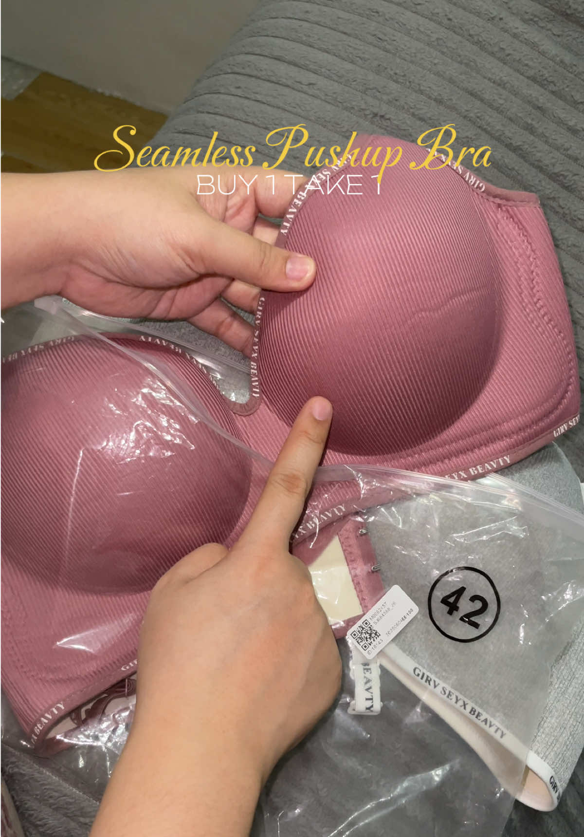 Seamless bra #pushupbra #seamlessbra #adjustablebra 