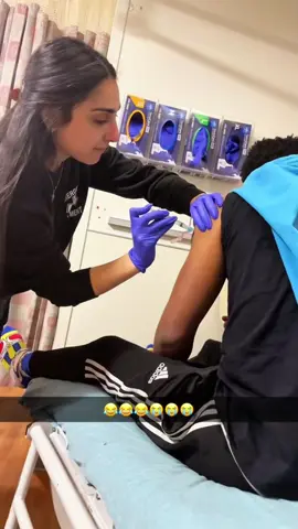 Funny people reaction😂🤣#funny #hospital #needle #people #usa 