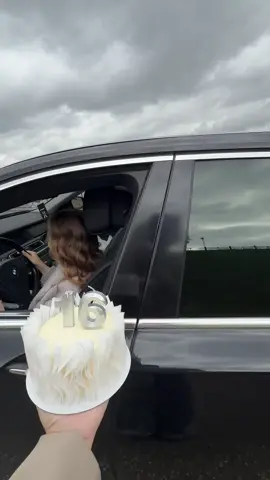 DISCLAIMER: Видео не является пропагандой и несёт в себе сугубо юмористический характер. Реквизит используемые в видео-подделка. DISCLAIMER: Всё происходящее на видео-постановка.Люди на видео-актёры.