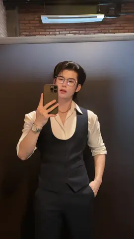 Tổng tài đêi thư ký đôu