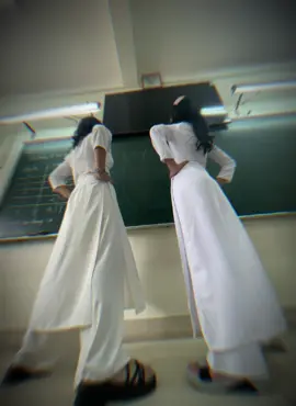 Khác biệt giữa học bá và học bậy?…#10a6 #thptbinhchieu #F4binhchieu #tudaithienvuong #xhhhhhhhhhhhhhhhhhhhhhhh 