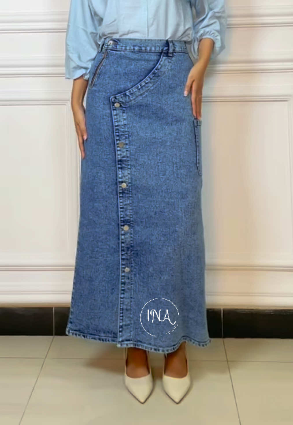 Siapa disini yang kalo ootd an suka pakai rok???☝🏻😉🫶🏻 #fyp #rokjeans #OOTD #paydaysale #promoguncang1010 