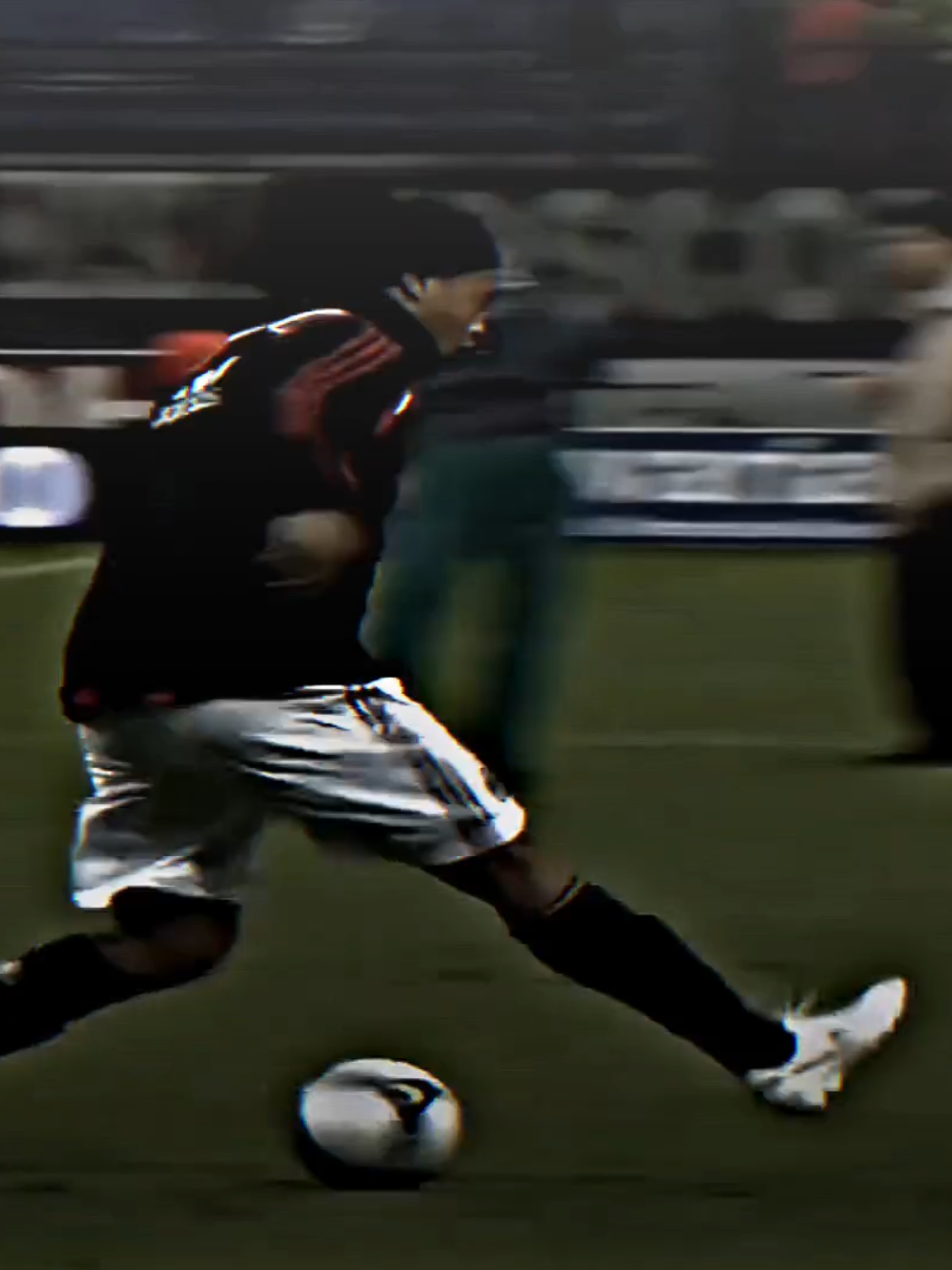 The best skill in your opinion. ☠️ #skills #footballtiktok #Soccer #foryou #viralvideo 