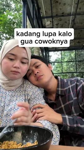 suka kepencet emot ges 🥰 @fannydwimm #banunheybanun 