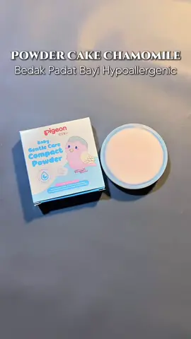 Pakai bedak bayi tapi takut debu terhirup si kecil? 😥 Sekarang gak perlu khawatir lagi, Moms  Pigeon Baby Compact Powder hadir dengan formula aman & hypoallergenic. Si kecil tetap wangi lembut, kulitnya sehat terawat 🌿✨ Karena perlindungan terbaik cuma buat buah hati tercinta 💖 @Pigeon Baby Indonesia  🛒 Yuk, cobain sekarang juga #pigeon #gentleforlittleskin  #pigeonbabyindonesia #compactpowder #compactpowderbaby  
