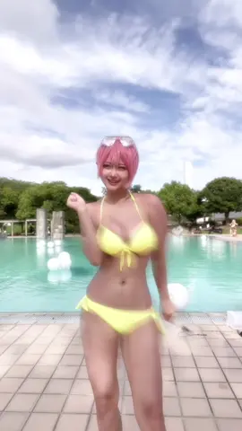 日焼け止め塗り忘れて未だに真っ赤‼️🥵#五等分の花嫁コスプレ #thequintessentialquintuplets #ごと嫁コスプレ #鴨コス #中野一花コスプレ 