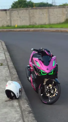 gonna be my last video, good bye mitsuri 🩷💚 #vario160 #demonslayer #mitsuri #iguroobanai #kawaii 