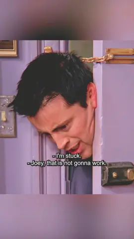 Joey s head is stuck. #monicageller #joeytribbiani #thanksgiving 