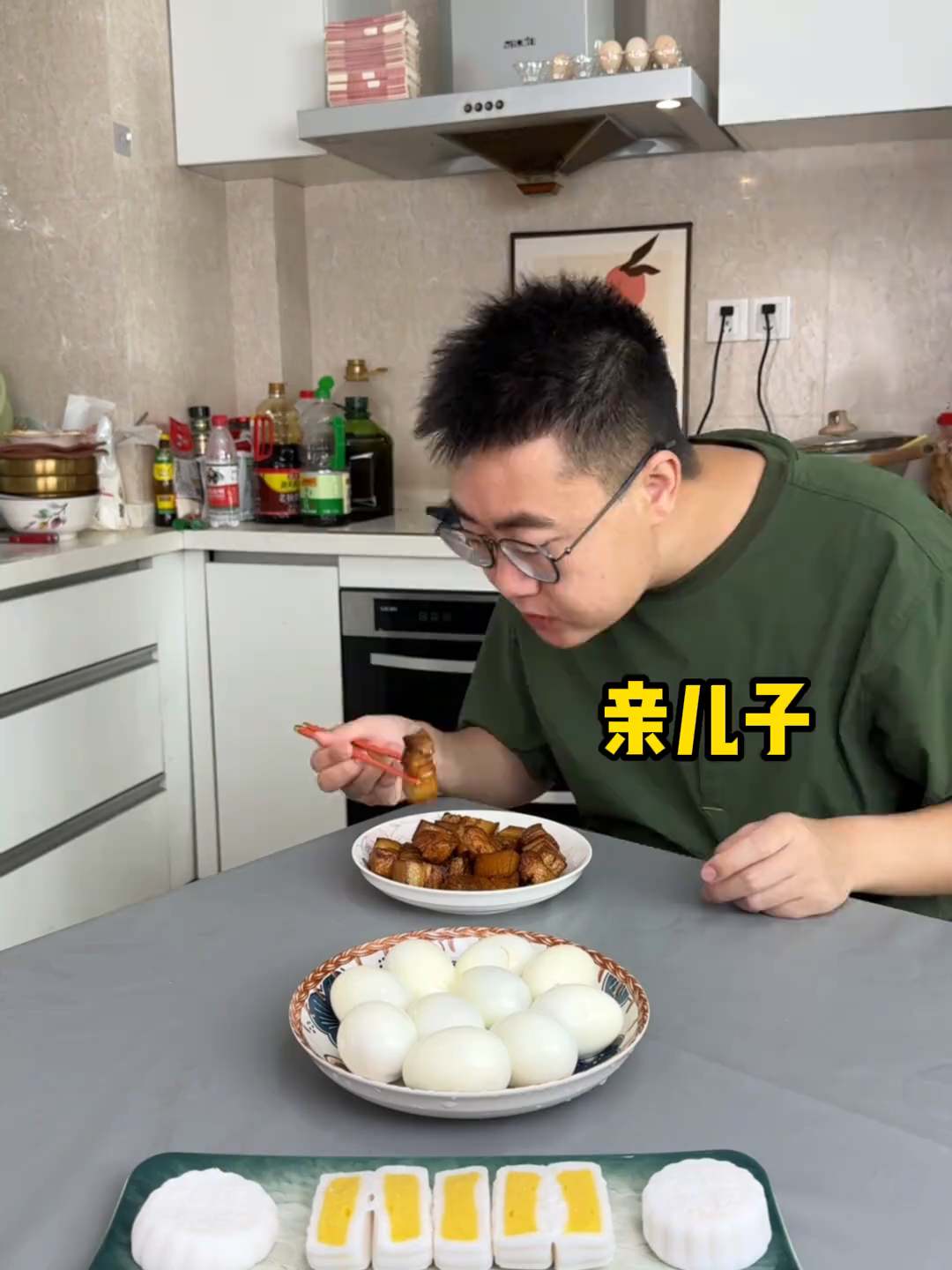 #Foodfunny #Foodie #Couple #asmrsounds #eatings