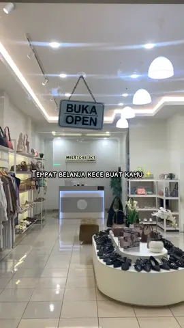 Damelians Solo, wakunga hepi hepi! Yuk datang ke Melstore.Jkt Cabang Solo, koleksi baru udah nungguin kamu🥰🫶🏻 #fypage #store #OOTD #fashion #solo m