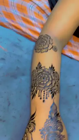 Ani mgcyga saaaid u jclhy yaa ila mid ah 🫶🏽❤️😂😂#munalucky1 #team #salon @Muna lucky @Anzal.makeup arts @farhia.elmi @Amiira Abukar1 