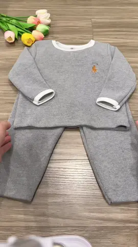 Bộ lông thỏ dài tay thu đông cho bé siêu ấm nha các mẹ ơi #thoitrangtreem #quanaotreem #bothudongchobe 