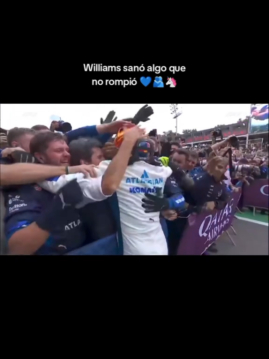 and williams very deserve this💙  #carlossainz #williamsracing #f1 
