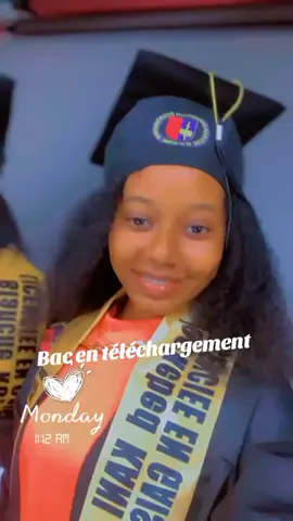 Quelque chose se prépare 🎓🎓🥳