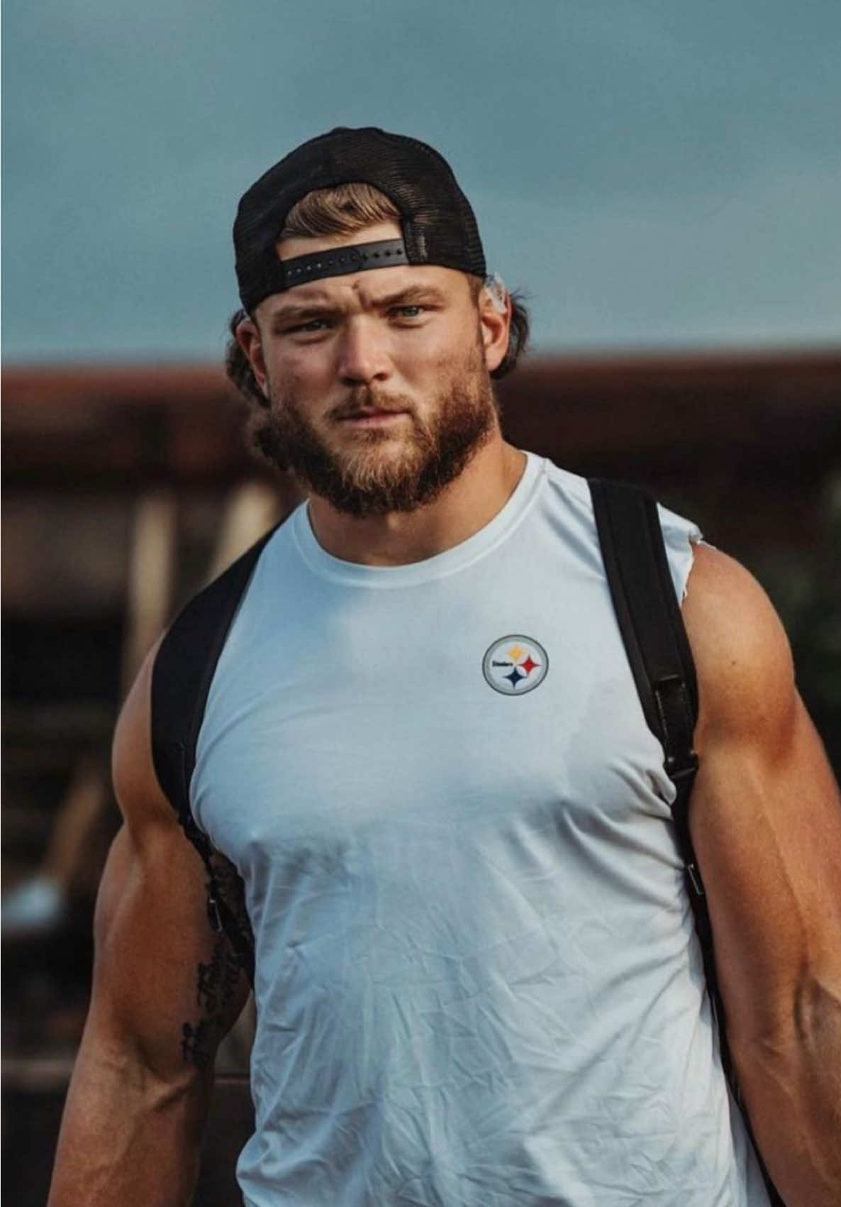 Sheesh 😮‍💨😮‍💨 #GlowUp #nfl #nflfootball #nflwife 