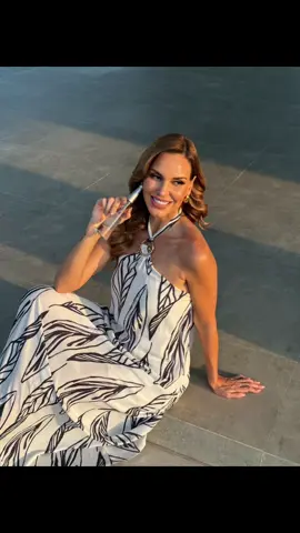 Y para recibir la primavera, esta fragancia… #leaudissey de #isseymiyakeparfums te propone el equilibrio perfecto entre el ylang-ylang y la vainilla. Lo encuentras en @COSMET 