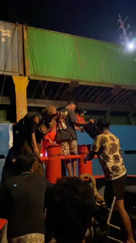 Evakuasi crew km Alexindo 8  #pelautindonesia🇲🇨🇲🇨 #fyppppppppppppppppppppppp 