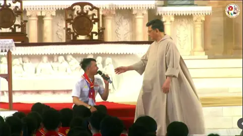 Nhân đức Khiêm Nhường  Linh Mục F.x Vũ Thế Toàn  Trong ngày Tĩnh Huấn Huynh Trưởng,Dự Trưởng 😊😊 #giớitrẻcônggiáo #huynhtruong #giaophanvinh #hottrend #xuhướng 