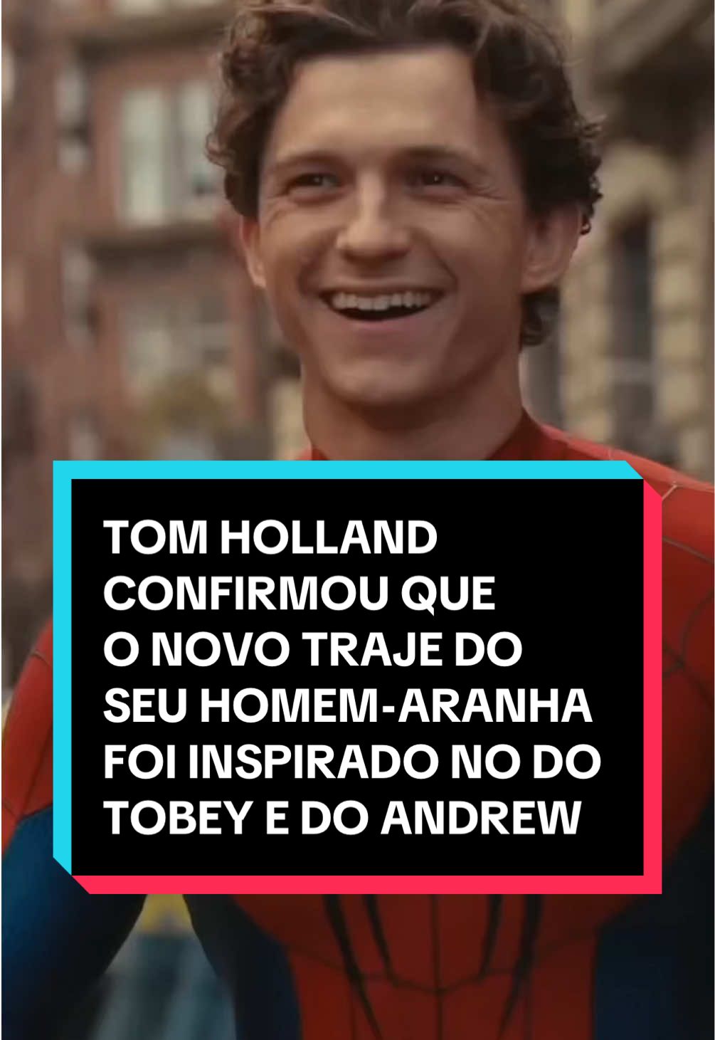 Tom Holland confirmou que o novo traje do seu Homem-Aranha foi inspirado no do Tobey e do Andrew #homemaranha #spiderman #tomholland #andrewgarfield #tobeymaguire 