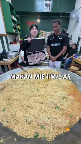 MAKAN 1 INDOMI = 5 JUTA