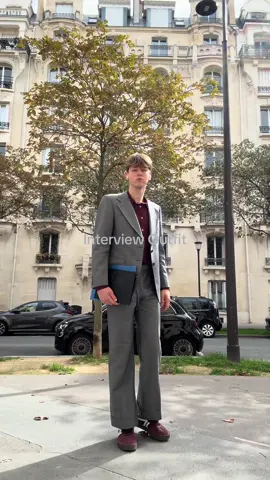 Love this color combo 🤍 #FYP #PourToi #OOTD #interviewoutfit #fashiontok 