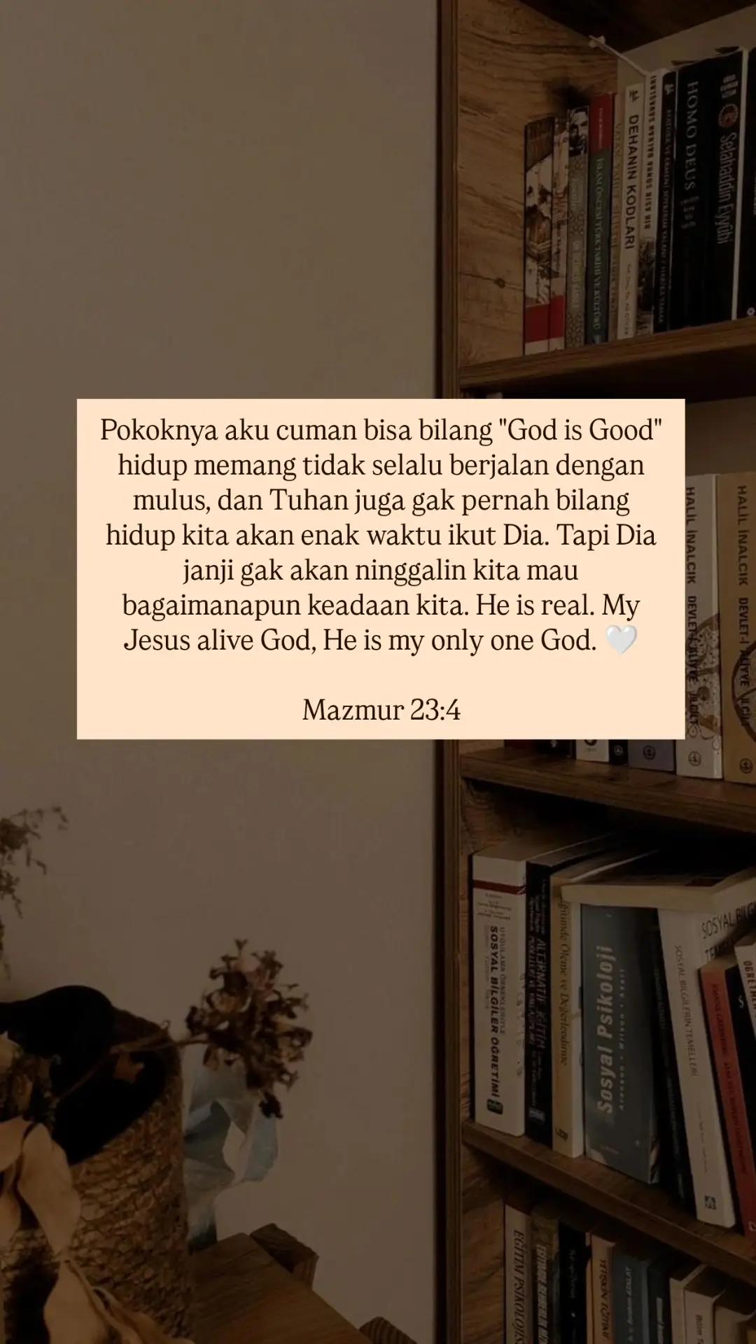 Dia nyata. Yesusku, Tuhanku yang hidup, Dialah satu-satunya Tuhanku. Amin 🤍😇✨ #storyrohanikristen #motivasirohani #fyp 