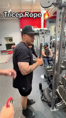 Didn’t start seeing gains until we switched up to this tricep rope. #triceps #tricepsworkout #triceprope #GymTok 