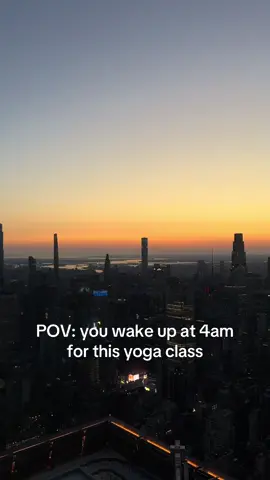 Absolutely worth the sleep deprivation 😍 #yoga #nyc #theedgenyc #skyyoga #fypシ 